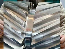 42CrMo齿轮倒斜角又该选择哪款浮动主轴？