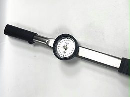 日本东日指针式扭力扳手DB200N-S