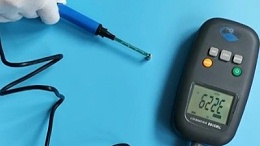 手持式高斯计TM5100是否可以达到全量程精度±1%？