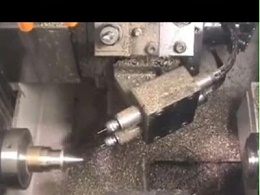 钻0.5mm斜孔加装一拖二高频铣动力头节省成本