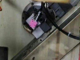 排刀机斜轨上可加装大扭矩高速电主轴进行铣削加工