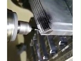 日本NAKANISHI气动主轴SMS401在加工中心上雕刻应用