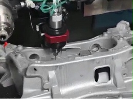 加工中心可安装浮动主轴去毛刺吗？