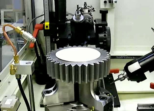 齿轮倒角和去毛刺  齿轮倒角和去毛刺