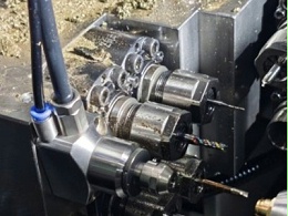 津上BO206走心机背轴铣内螺纹加装8万转高频铣解决振刀、断刀、效率低难  题