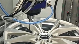 机械臂搭载3万转RBZ-40浮动主轴，破解新能源轮毂自动化去毛刺难题